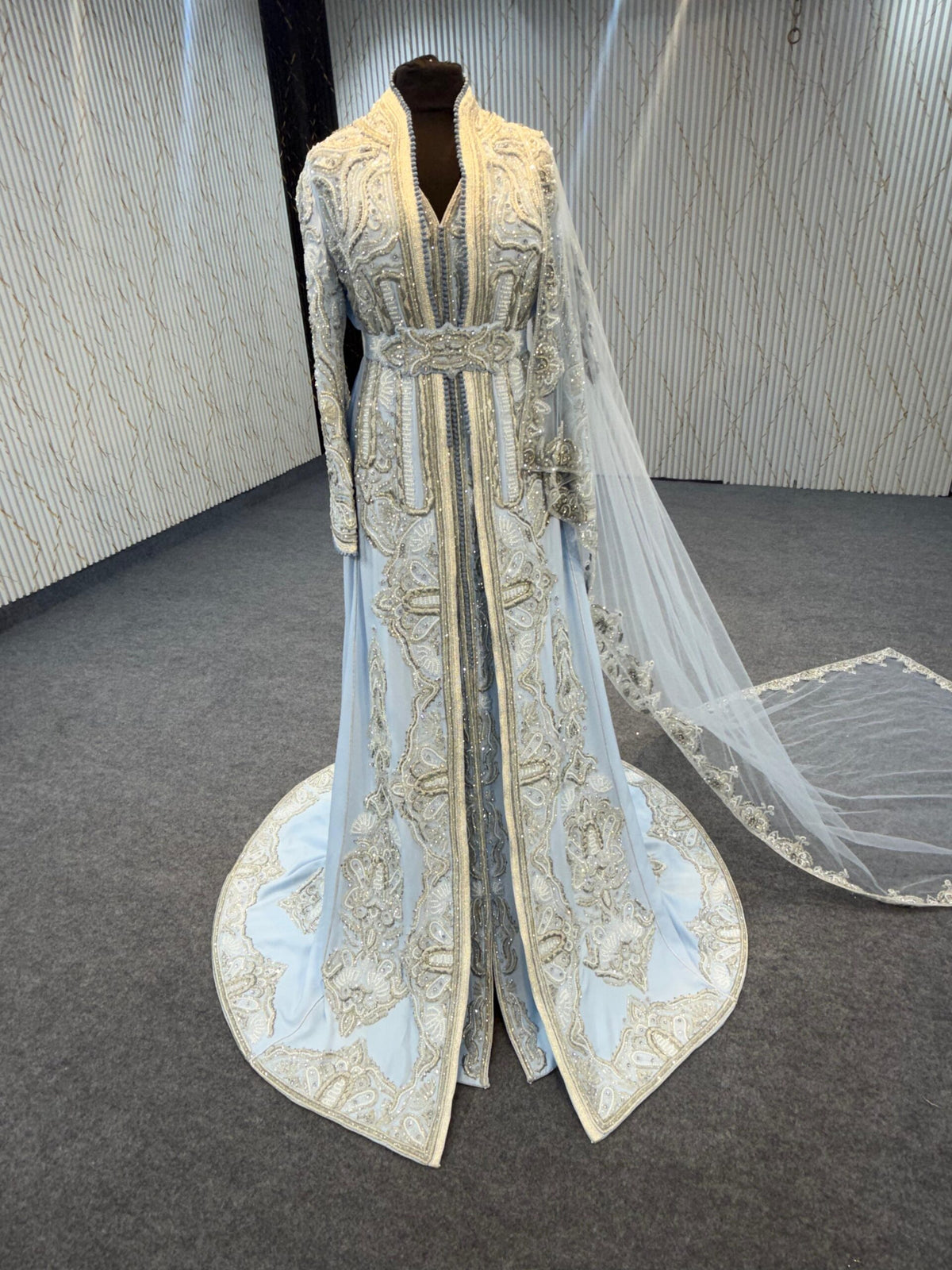 EXCLUSIVE BRIDAL-TAF10018