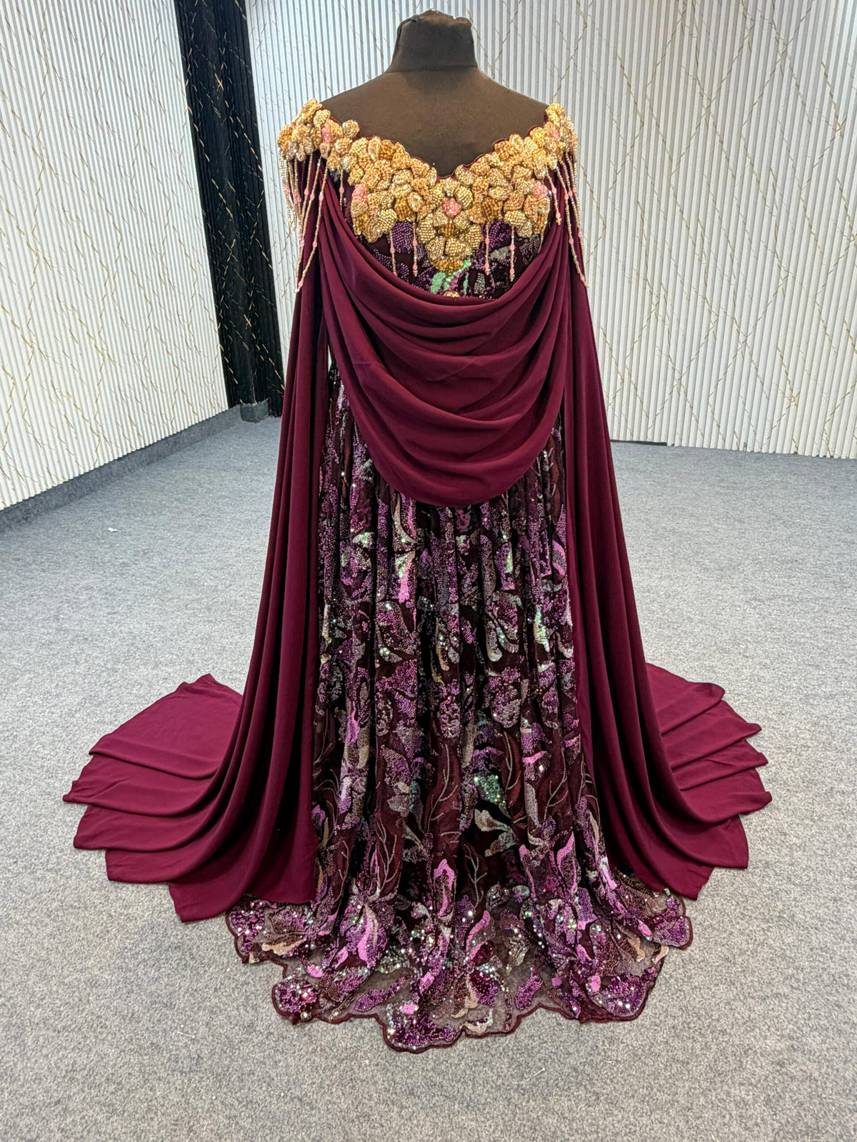 MROF9275 EXCLUSIVE BLOUZA