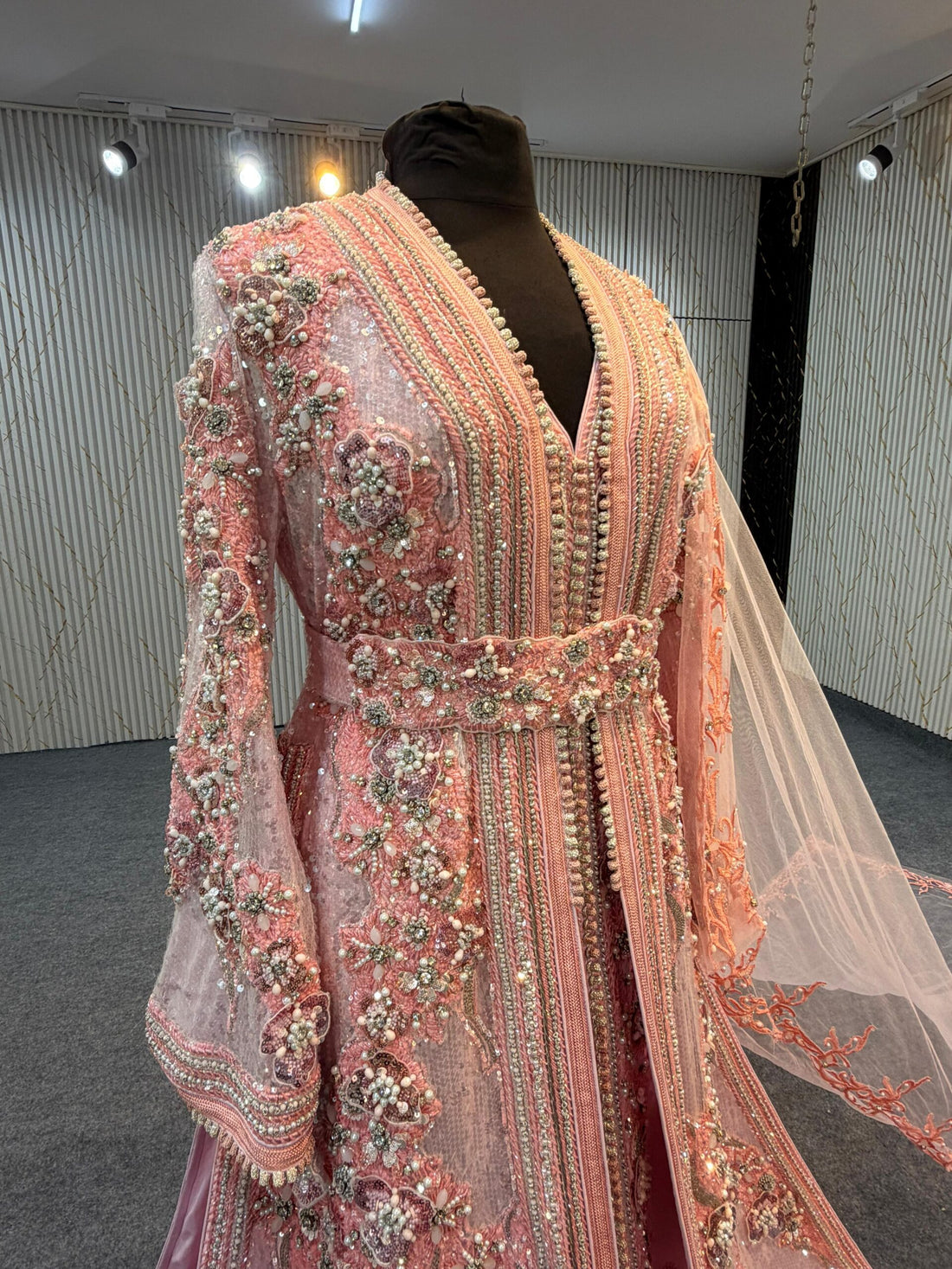 TAS100008 EXCLUSIVE BRIDAL TAQLIDI
